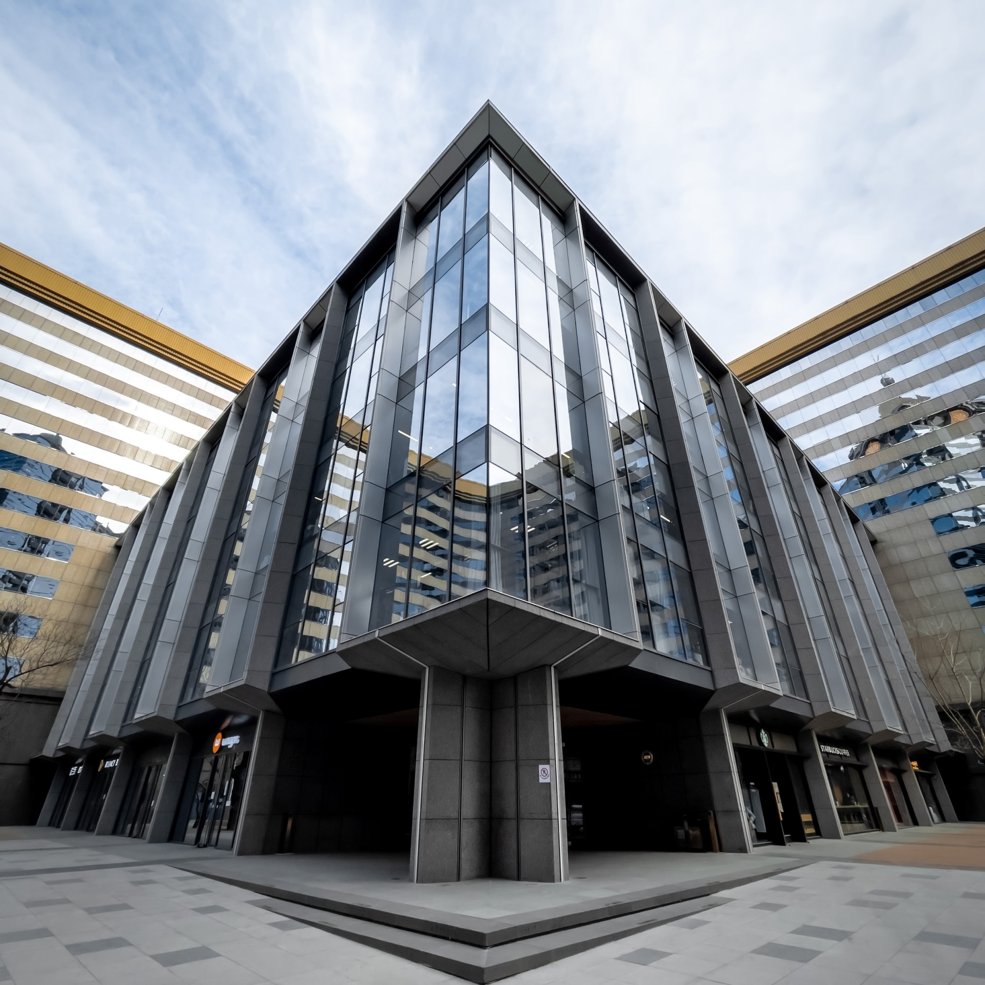 Komerční centrum Platinium, Brno — nemovitost ve správě fondu Arentia